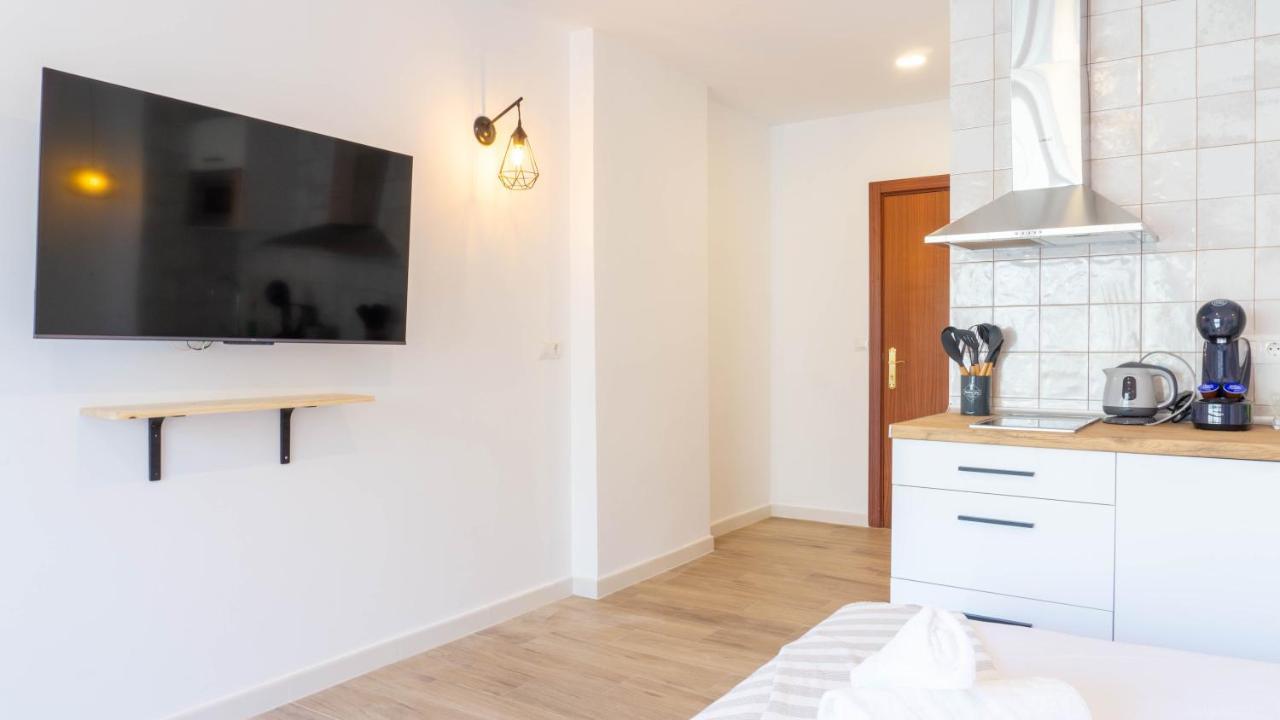 Apartment Carihuela Beach Malaga Τορρεμολίνος Εξωτερικό φωτογραφία
